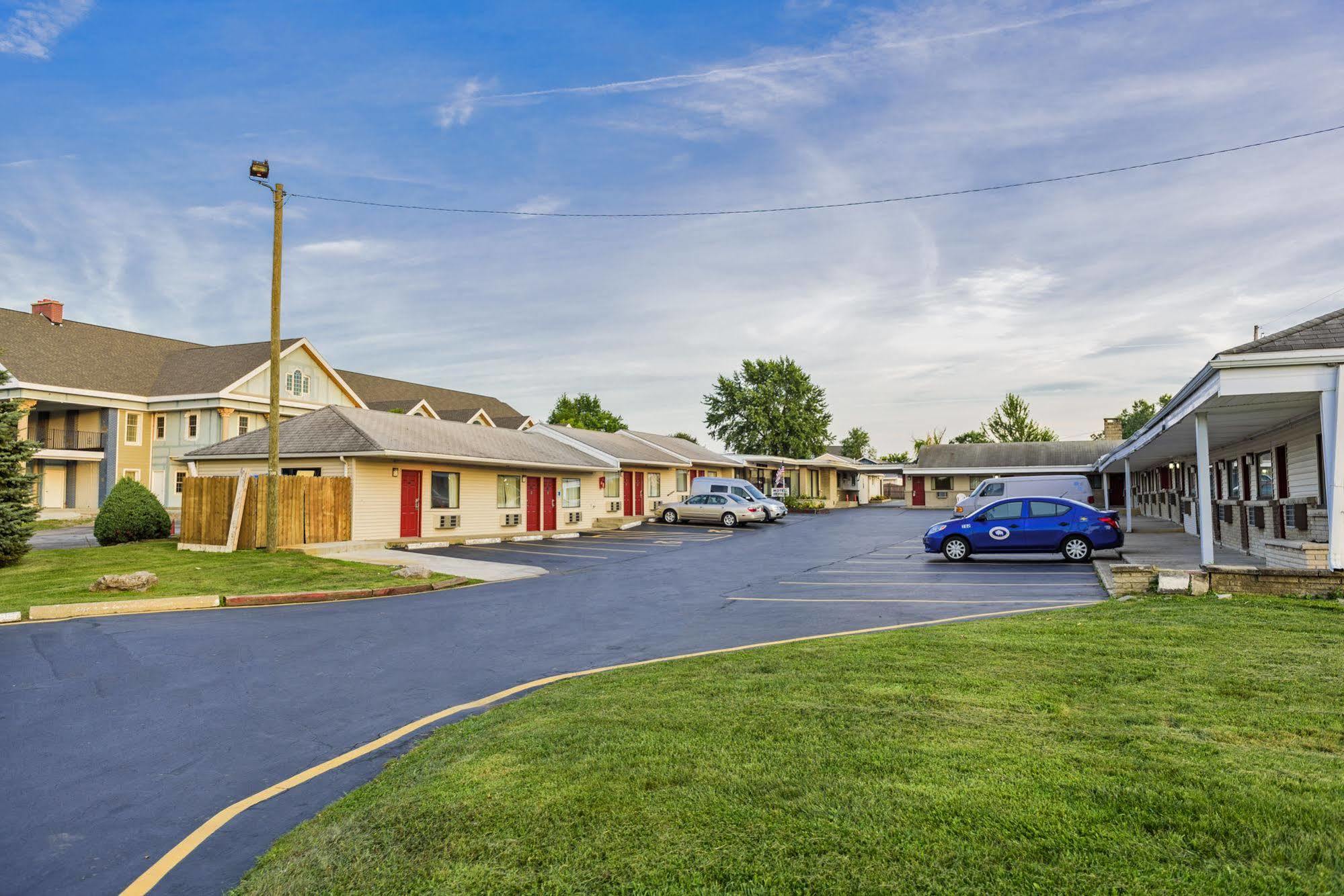 Budget Inn Williamsville Exterior photo