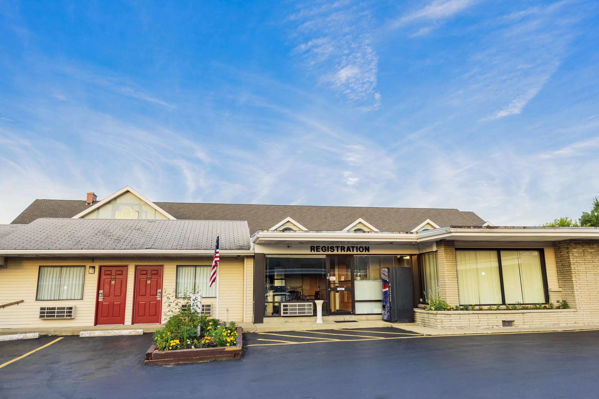 Budget Inn Williamsville Exterior photo
